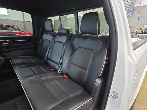 New 2026 RAM 1500 Laramie AWD/4WD image 14
