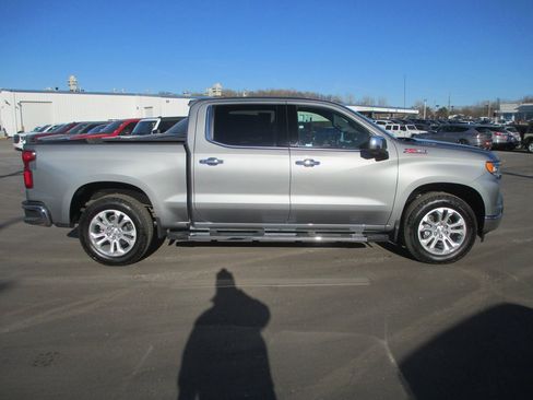 Certified 2023 Chevrolet Silverado 1500 LTZ image 4