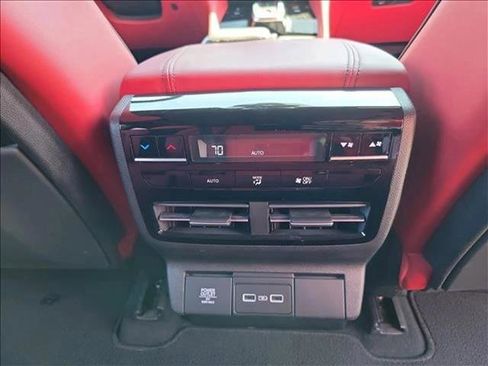 Used 2022 Acura MDX A-Spec image 18