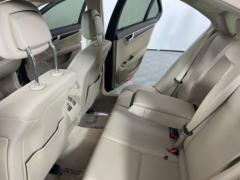 Used 2014 Mercedes-Benz C 300 4MATIC Sedan image 23
