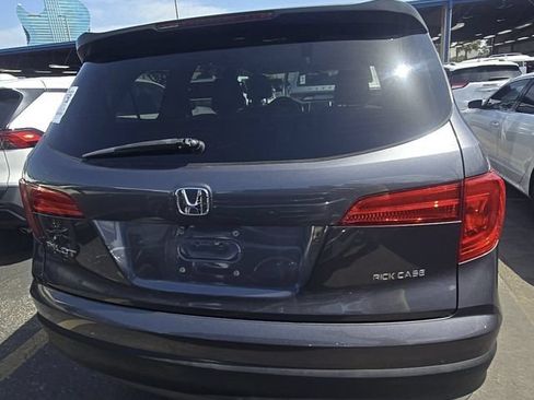 Used 2016 Honda Pilot LX image 12