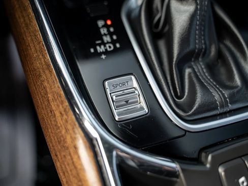 Used 2017 MAZDA CX-9 Signature image 32