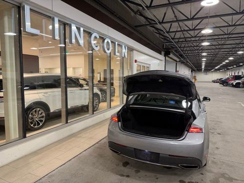 Used 2020 Lincoln MKZ Reserve w/ Elements Package image 9