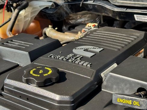 Used 2016 RAM 5500 Tradesman w/ Max Tow Package image 39