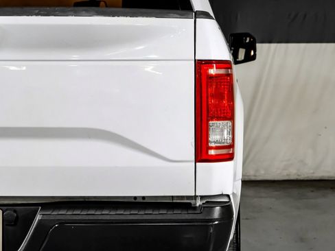 Used 2017 Ford F150 XL w/ Equipment Group 101A Mid RWD image 38