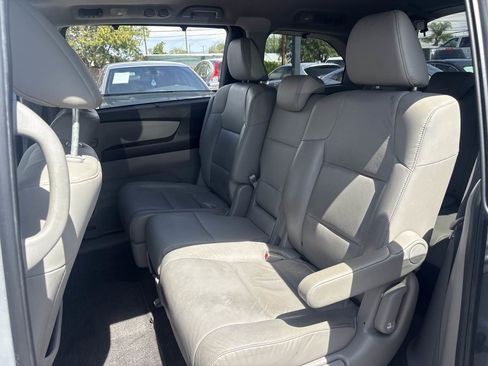 Used 2011 Honda Odyssey EX-L image 11