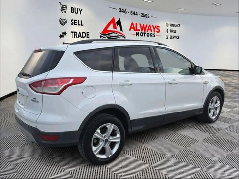Used 2016 Ford Escape SE w/ Equipment Group 201A FWD image 13