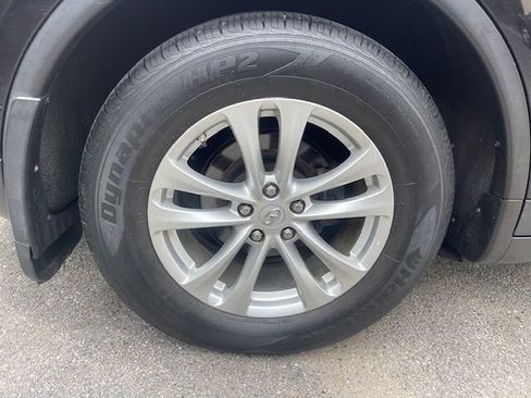 Used 2013 INFINITI FX37 AWD w/ Premium Pkg image 18