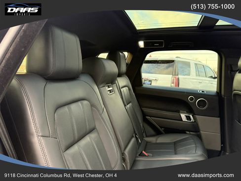 Used 2018 Land Rover Range Rover Sport HSE AWD/4WD image 29