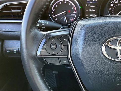 Used 2023 Toyota Camry SE w/ Convenience Package image 10