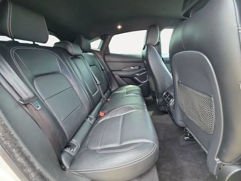 Used 2019 Jaguar E-PACE R-Dynamic SE AWD/4WD image 14