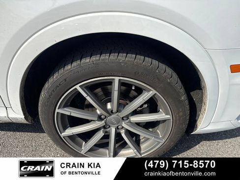 Used 2018 Audi Q3 2.0T Premium Plus w/ Premium Plus Package AWD/4WD image 9