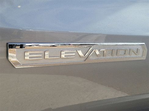 Used 2024 GMC Sierra 1500 Elevation w/ LPO, Elevation Black Package image 9