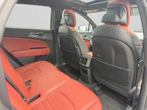 Used 2024 Kia Sportage SX AWD/4WD image 30