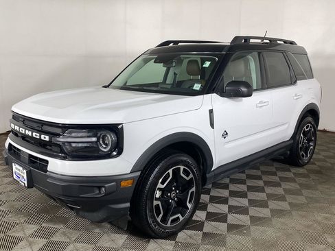 Used 2023 Ford Bronco Sport Outer Banks w/ Tech Package AWD/4WD image 28