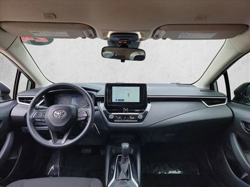 Used 2024 Toyota Corolla LE FWD image 18