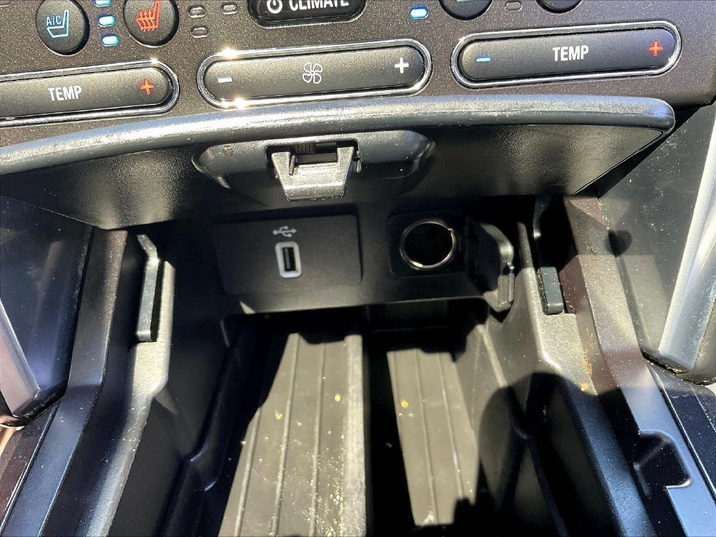 Used 2017 Ford Explorer Platinum AWD/4WD image 16
