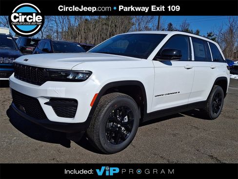 New 2025 Jeep Grand Cherokee image 1