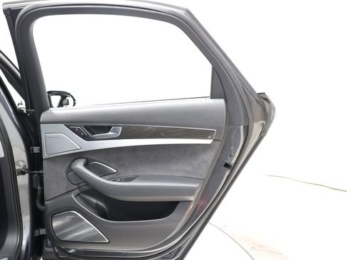 Used 2016 Audi S8 Plus AWD/4WD image 74
