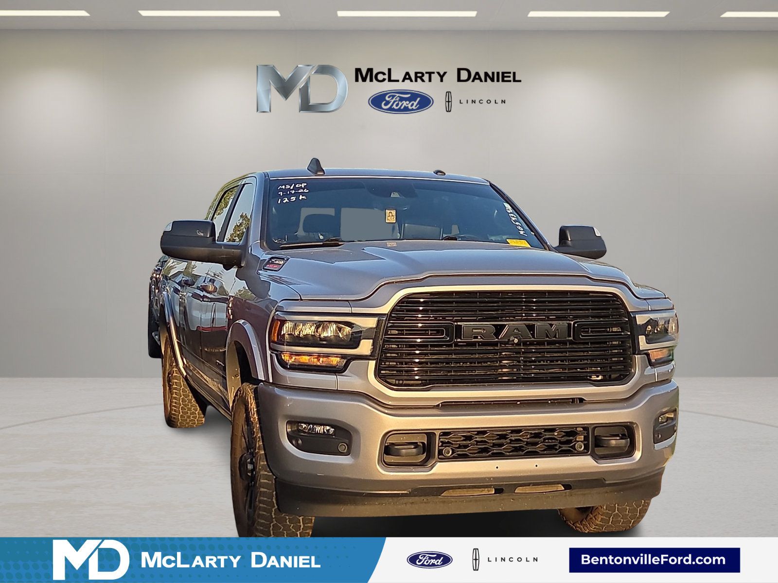Used 2021 RAM 2500 Laramie AWD/4WD image 1