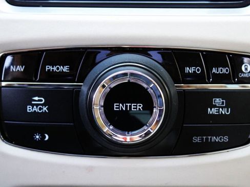 Used 2020 Acura RLX Sport Hybrid w/ Advance Pkg image 22