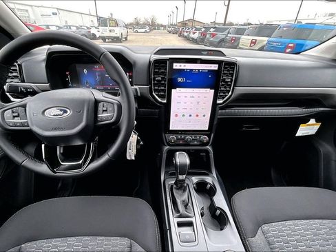 New 2025 Ford Ranger XLT w/ Equipment Group 301A High image 5