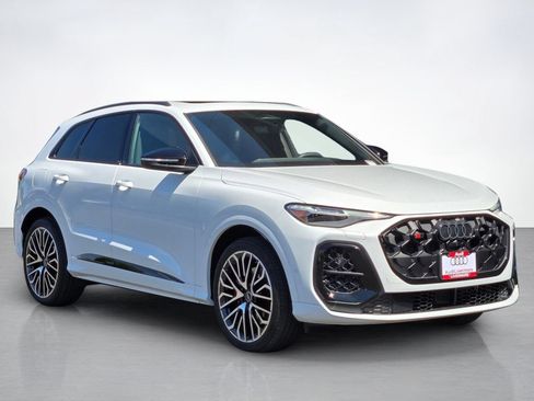 Used 2025 Audi SQ5 Premium Plus w/ Premium Plus Package AWD/4WD image 9