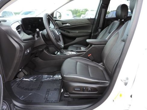 Certified 2026 Buick Encore GX Avenir w/ Avenir Technology Package FWD image 21