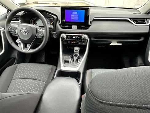 New 2025 Toyota RAV4 XLE image 17