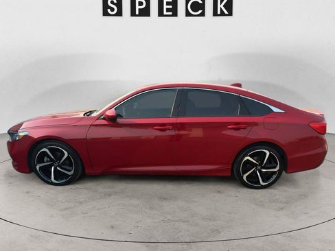 Used 2018 Honda Accord Sport image 2