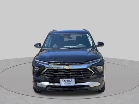 Used 2025 Chevrolet TrailBlazer LT FWD image 8