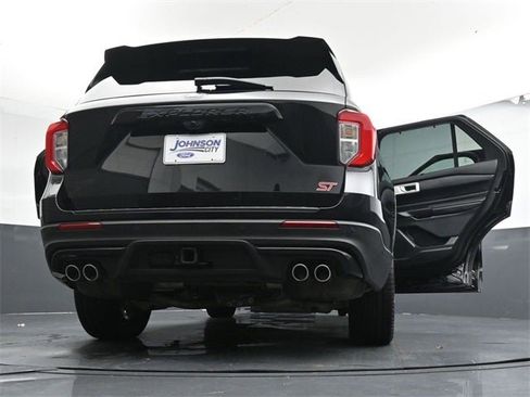 Used 2020 Ford Explorer ST w/ ST Street Pack image 36