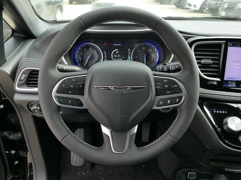 New 2026 Chrysler Pacifica Select FWD image 14