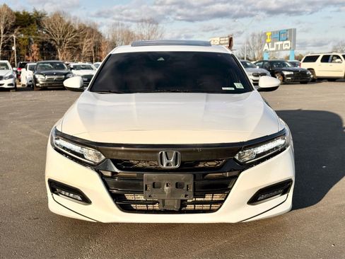 Used 2020 Honda Accord Sport image 3