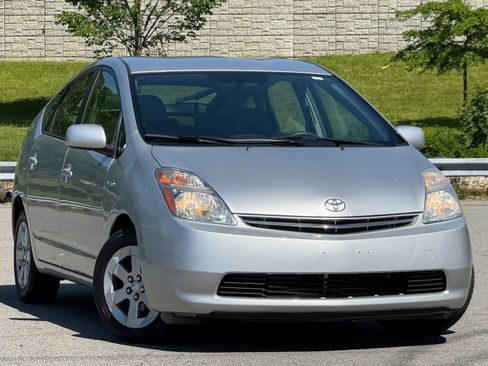 Used 2007 Toyota Prius FWD image 2