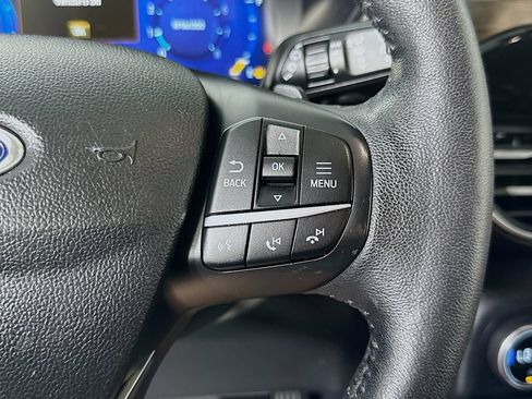 Used 2020 Ford Escape Titanium AWD/4WD image 24