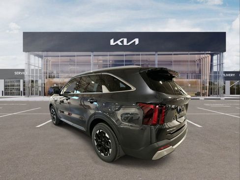 New 2026 Kia Sorento S image 6