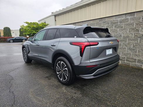 Used 2024 Chevrolet Blazer EV LT AWD/4WD image 4