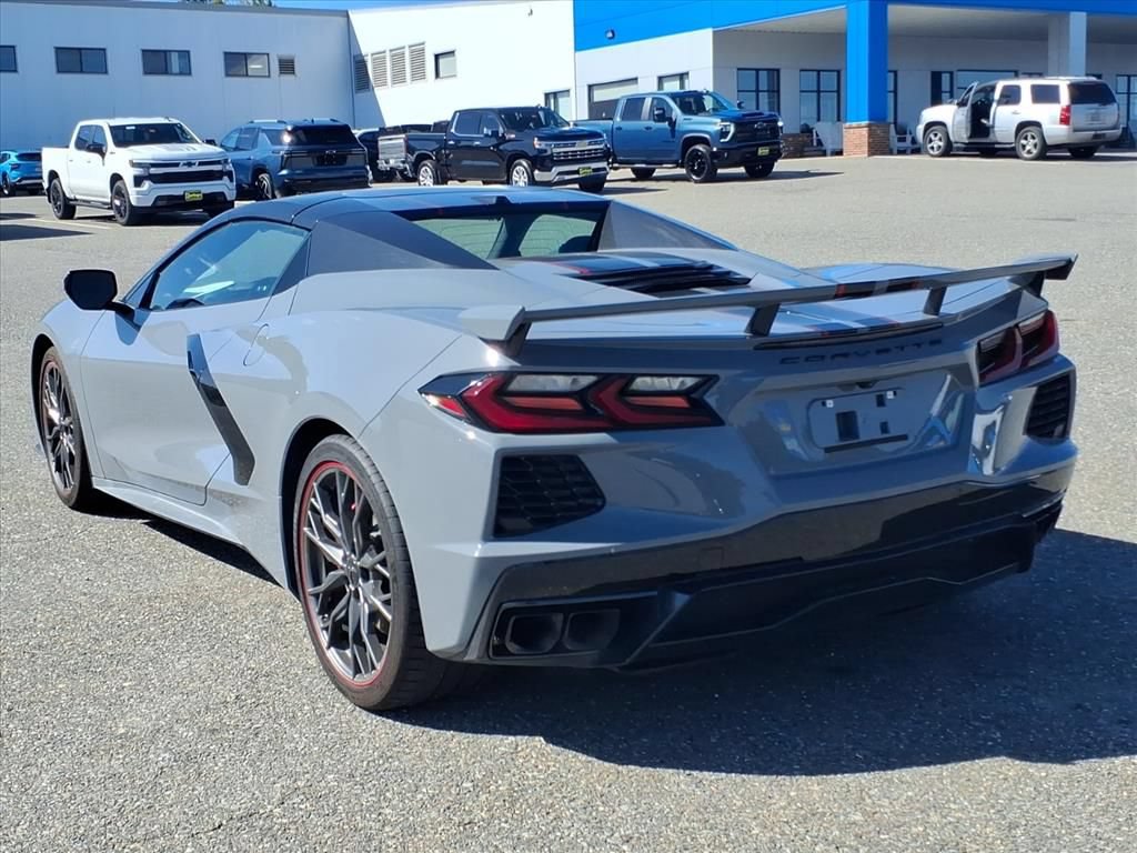 Used 2025 Chevrolet Corvette Stingray Preferred Conv w/ Z51 Performance Package RWD image 6