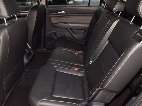 Used 2022 Volkswagen Atlas SE image 14