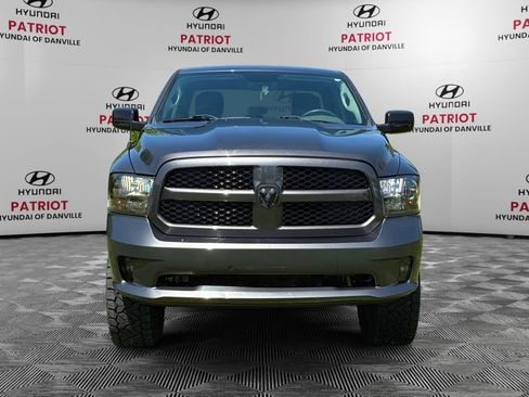 Used 2018 RAM 1500 Express AWD/4WD image 8