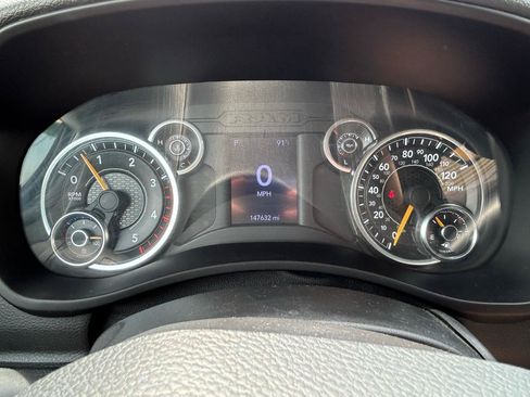 Used 2021 RAM 3500 Big Horn AWD/4WD image 20