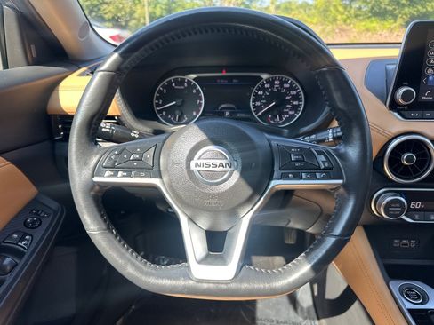 Used 2022 Nissan Sentra SV w/ SV Premium Package FWD image 38