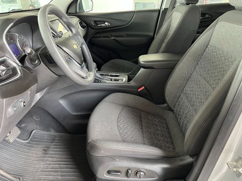Used 2022 Chevrolet Equinox LT AWD/4WD image 10