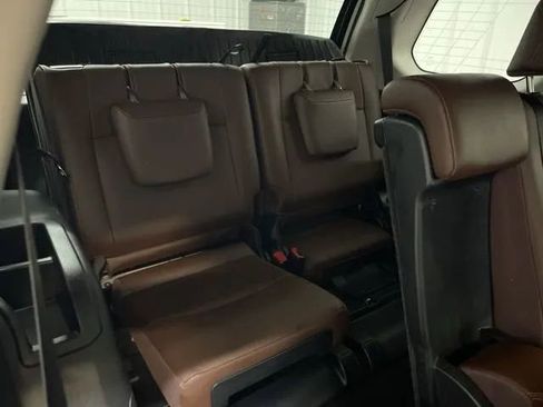 Used 2023 Toyota 4Runner Limited image 14