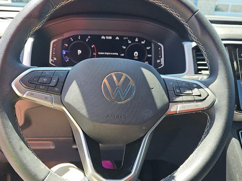 Used 2022 Volkswagen Atlas SEL AWD/4WD image 13