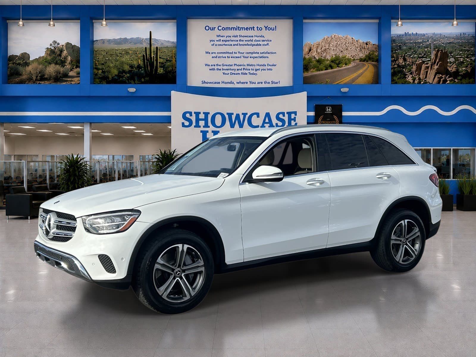 Used 2021 Mercedes-Benz GLC 300 image 2