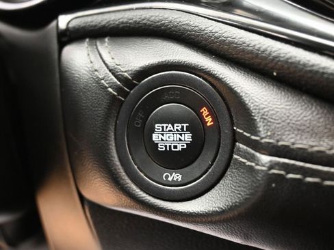 Used 2022 Dodge Durango GT image 23