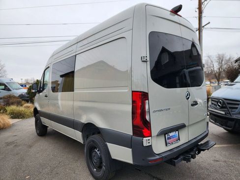 Used 2026 Mercedes-Benz Sprinter 2500 image 9