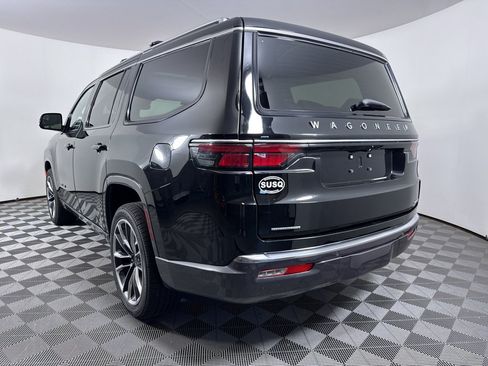 Used 2022 Jeep Wagoneer Series III w/ Premium Group I AWD/4WD image 22